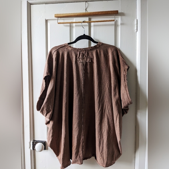 WE THE FREE oversized t-shirt, distressed size small 100% cotton - Picture 6 of 7